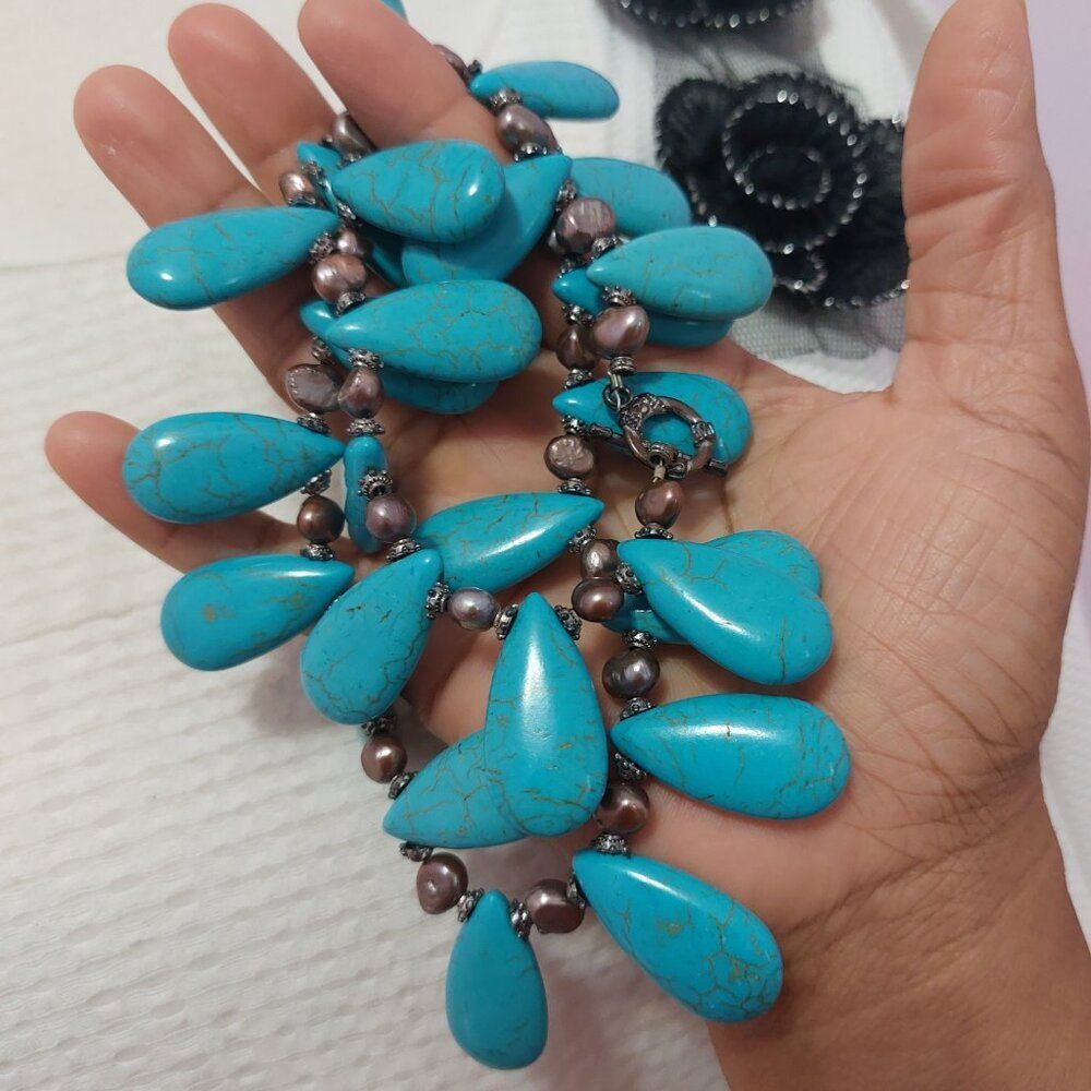 SOLD Teardrop Howlite Turquoise Purple Freshwater Pearl Fringed Collar Necklace - Picture 6 of 7